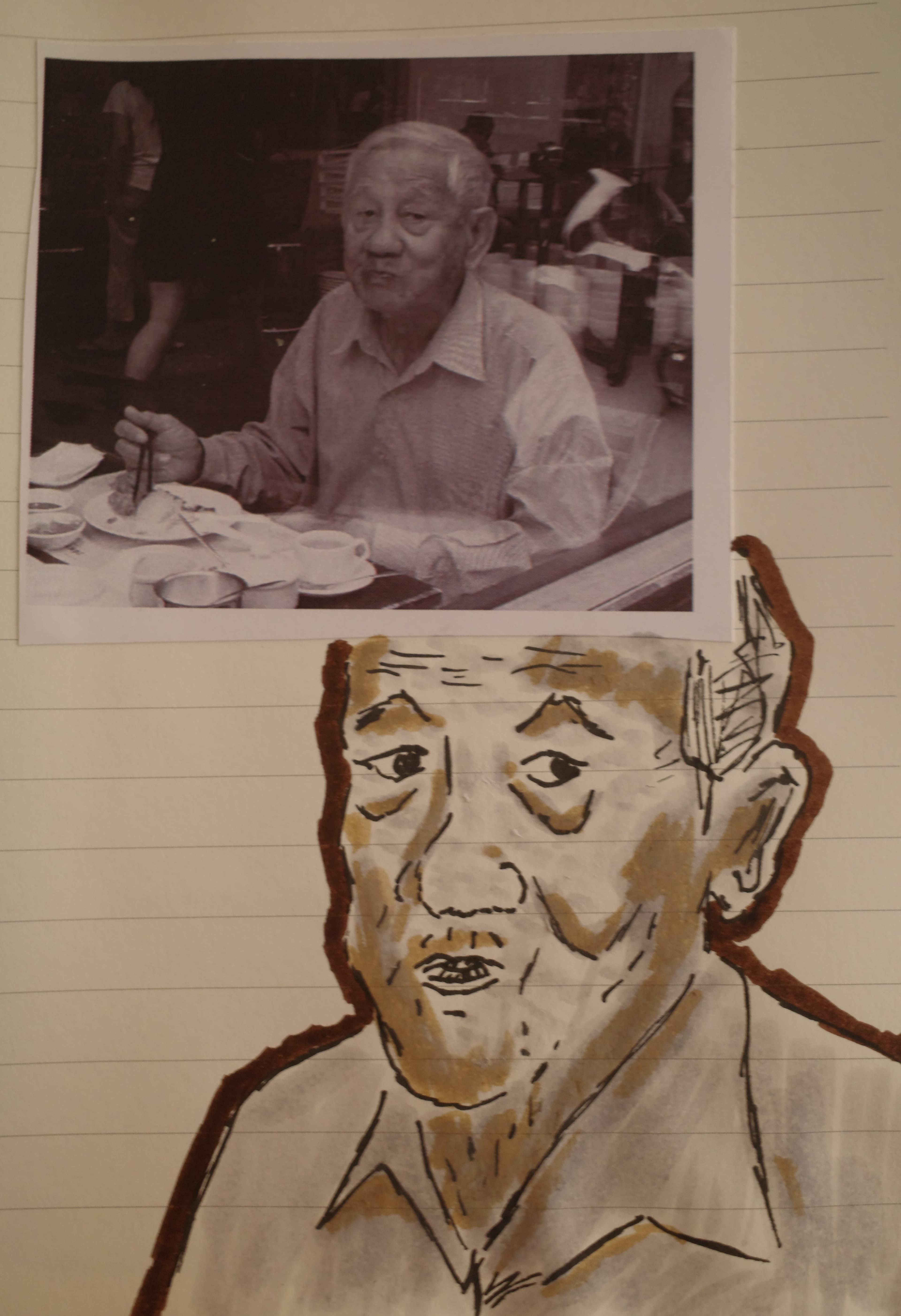 Retrato de un señor comiendo en Vietnam